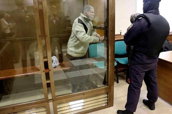Russia frees American Stephen Hubbard after over 4 years behind bars