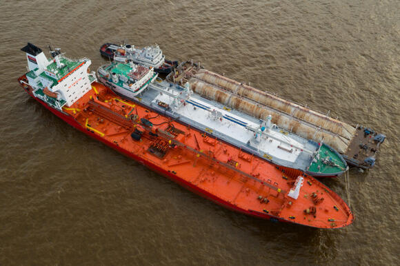 Russian diesel shipment tests whether additional supply can ease U.S. fuel costs