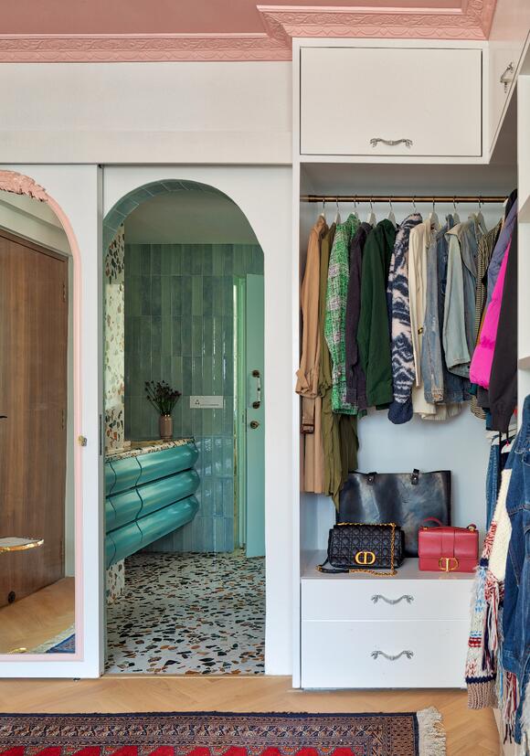 How to Clean Your Clothes Closet in 5 Simple Steps — And Why You Should