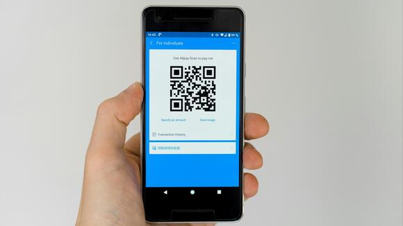 20 Phone Apps That Seem Useful, But Are Actually A Waste Of Space ...