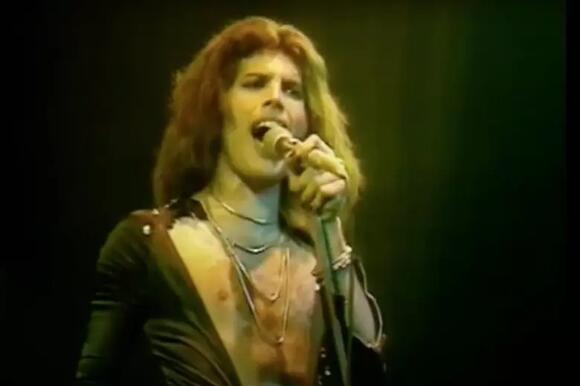10 Bands Critics Once Slammed — That Are Now Seen as Legends - NewsBreak