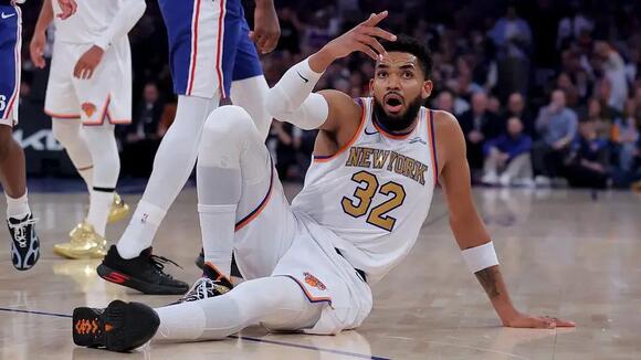 Karl-Anthony Towns took 3 minutes to show the Knicks why center depth is urgent
