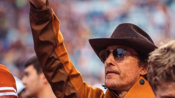 29 celebrities who live in Austin - NewsBreak