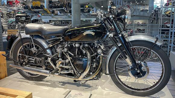 6 Vincent motorcycles from the 1936 Series A Rapide to the Series C ...