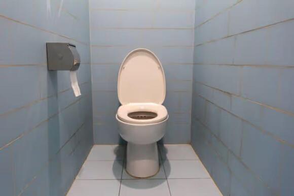 Florida student allegedly watched baby die in toilet before sick ...