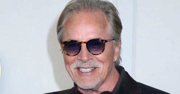 EXCLUSIVE: 'Miami Vice' Veteran Don Johnson, 75, 'Got Facelift and Laser  Treatment' in 'Plastic Surgery Overhaul' - NewsBreak