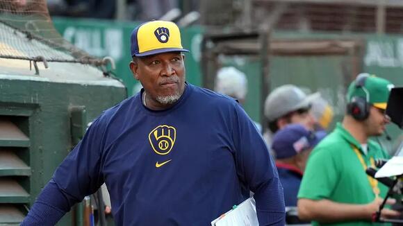 Brewers to face off against former hitting coach in World Series matchup with Rays
