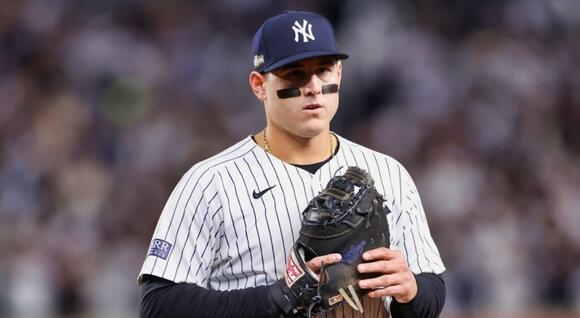 Fact Check: Did Anthony Rizzo Really Sign With The Red Sox? Find Out -  NewsBreak
