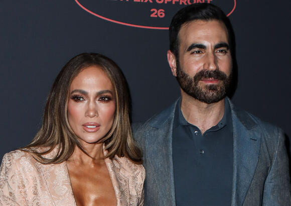 Insider Says Jennifer Lopez And Brett Goldstein Are 'Casually' Dating ...