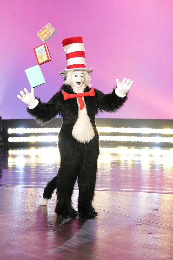 What Is The Viral ‘Cat In The Hat’ Trend? : The Disturbing Social Media ...