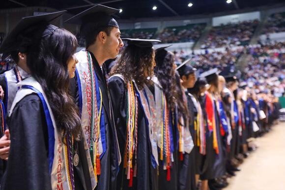 🎓 Northwest ISD names top 10 seniors for Class of 2026 - NewsBreak