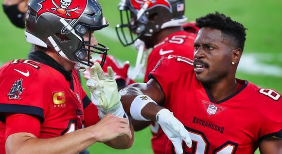 Antonio Brown Is Placing Blame For His Attempted Murder Charge, And You ...