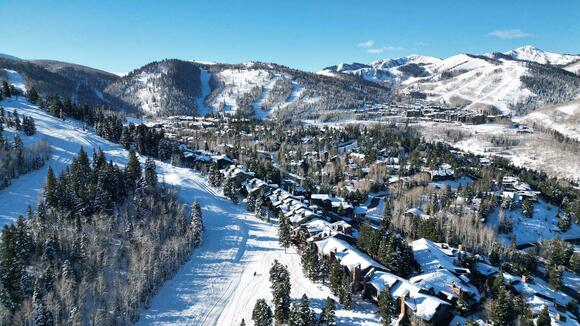 Looking back at Utah’s record snowfall years - NewsBreak