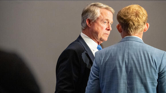 Campaign finance group seeks investigation into Roger Marshall’s ...
