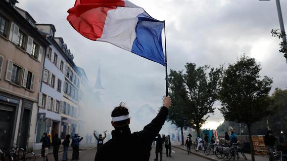 Some clashes, but French protests Saturday were mostly peaceful, officials say