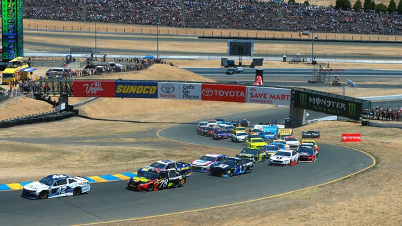 what-time-does-the-nascar-race-start-today-tv-schedule-channel-for