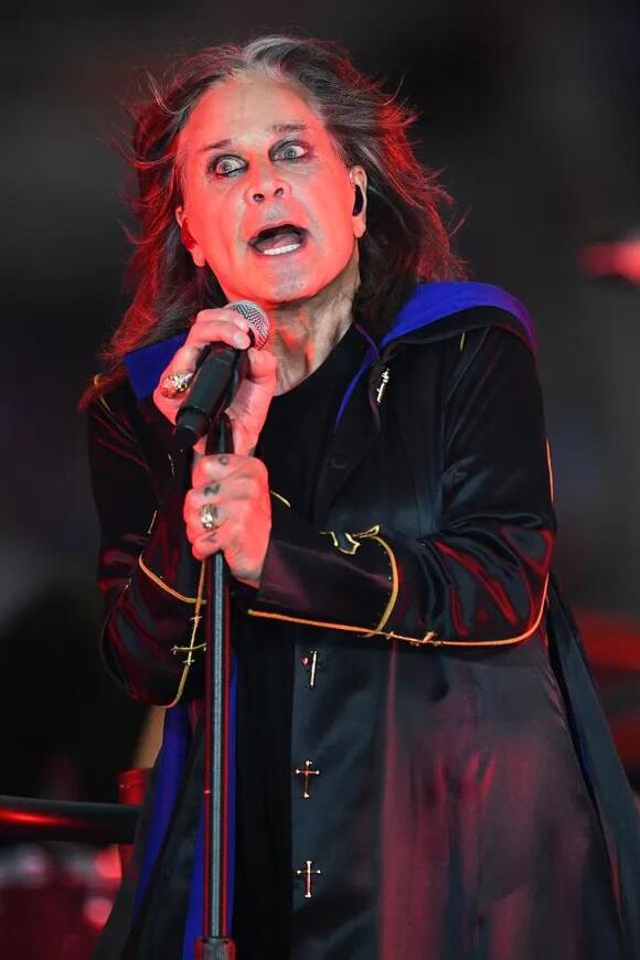 ozzy osbourne final black sabbath gig