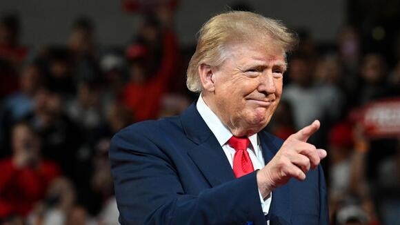 Reuters Links Trump Family's $2.3 B Crypto Gains to Administration's New Scam Crackdown