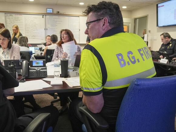 Wood County emergency officials practice hazmat train leak in Bowling ...