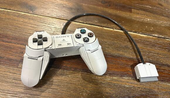 The LEGO PlayStation is a Creative Homage to a Beloved Gaming Era ...