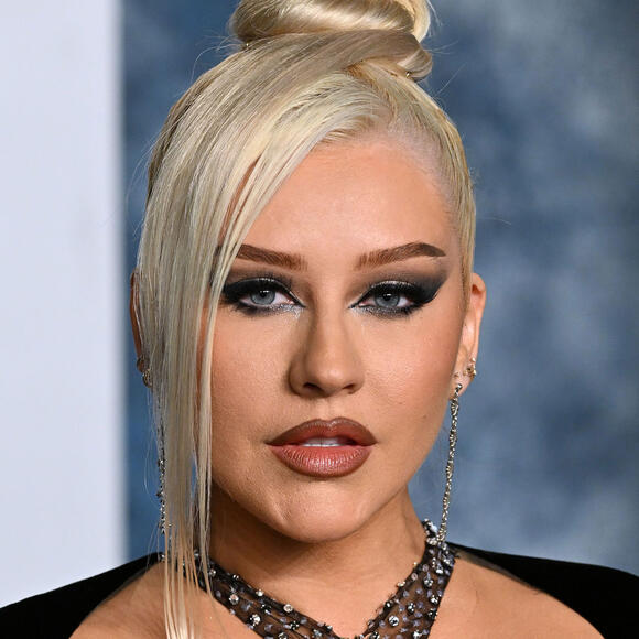 Tiktok reacts to christina aguilera's 'changing face' after an expert breaks down her before and after photos: 'she looks so different now'