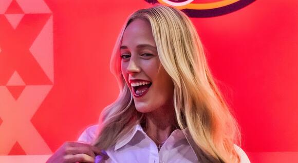 Sophie Cunningham Sends a Message to Male Sports Fans From Her Bedroom [ VIDEO] - NewsBreak