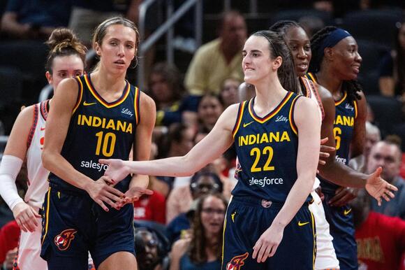 Caitlin Clark Drops Hyped 3-Word Reaction to Lexie Hull Replacing Her in  All-Star 3-Point Contest - NewsBreak