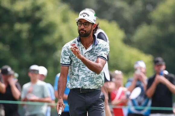 Akshay Bhatia Staunchly Defends 'YouTube Golf' Following Rory McIlroy's ...