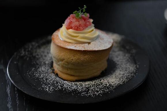 Why Professional Bakers Never Open the Oven Door Early - NewsBreak