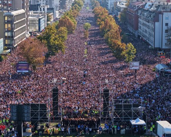Friday briefing: How a leaderless student group is challenging power in Serbia
