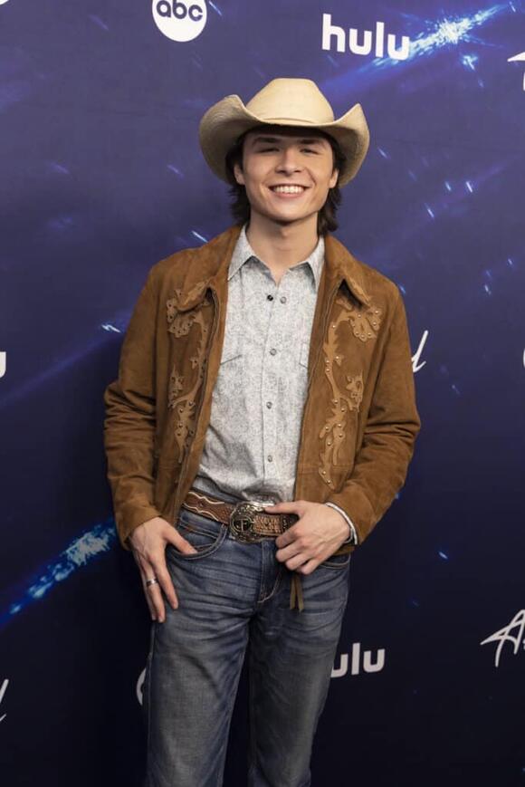 American Idol' Contestant John Foster Sets the Record Straight Amid  Facebook Rumors - NewsBreak
