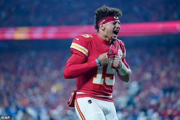 NFL fans take aim at 'cry baby' Patrick Mahomes... after $460m Chiefs star  complained about Christmas schedule - NewsBreak