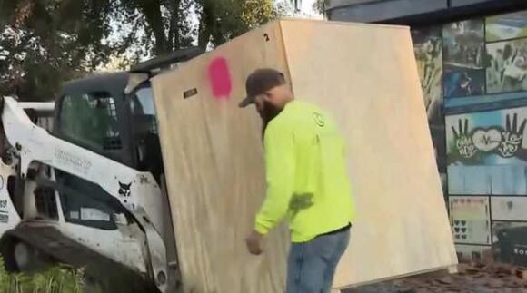Orlando Begins Removing Artifacts from Pulse Nightclub Ahead of ...