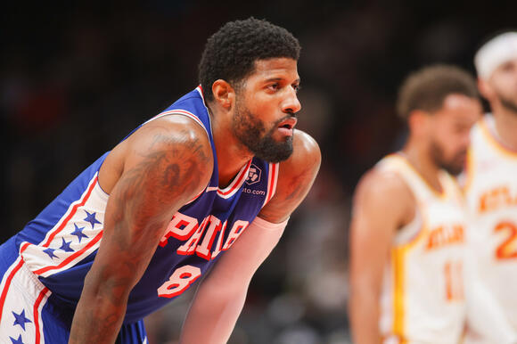 Los Angeles Lakers Acquire Paul George From Philadelphia 76ers in Proposed  Trade - NewsBreak