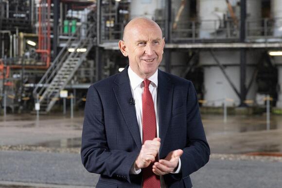 John Healey vows to be a chancellor ‘who backs business’ ahead of Budget
