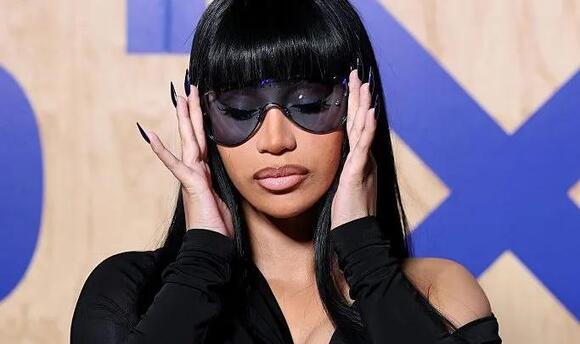 Cardi B Went To Work At NPR’s Tiny Desk In Vintage Mugler - NewsBreak