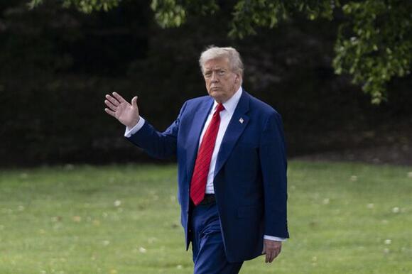 Donald Trump set for urgent return to White House as fears of war ...