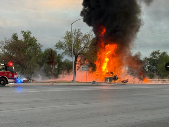 1 person dies after tanker truck crashes, catches fire on S. Santa Fe ...