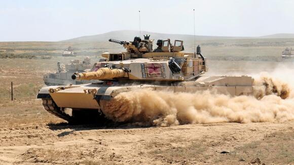 10 tanks that kept fighting after taking hits that should’ve knocked ...