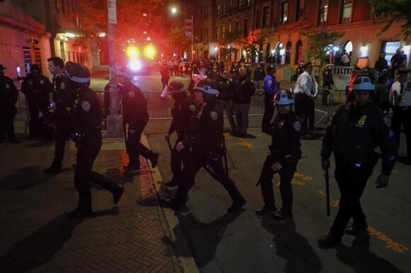 Police clear pro-Palestinian protesters from Columbia University’s ...
