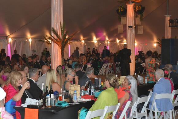Racine Zoo to Host Zoo Debut Gala Aug. 22 - NewsBreak