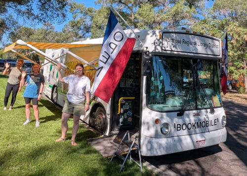 📅 Bookmobile at Northbrook Villas with snacks & activities - NewsBreak