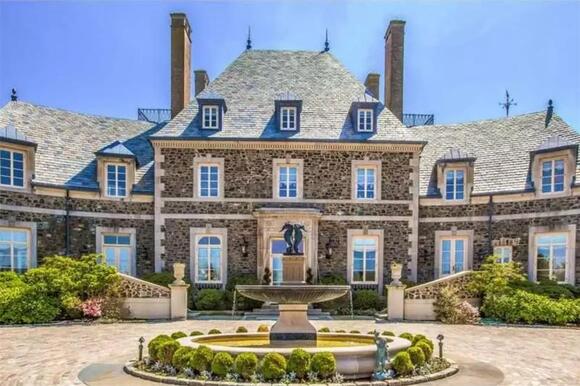 The Surprising Reason Matt Rife Lives in Rhode Island - NewsBreak