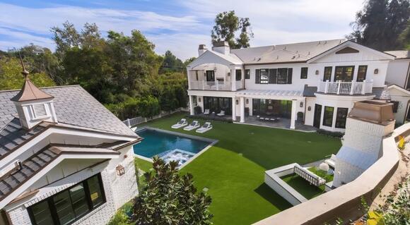 Inside Draymond Green’s Lavish Mansion: Price & Features of His Bay ...