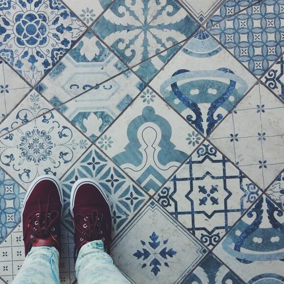 10 Outdated Flooring Trends Designers Say Are Disappearing in 2026 ...