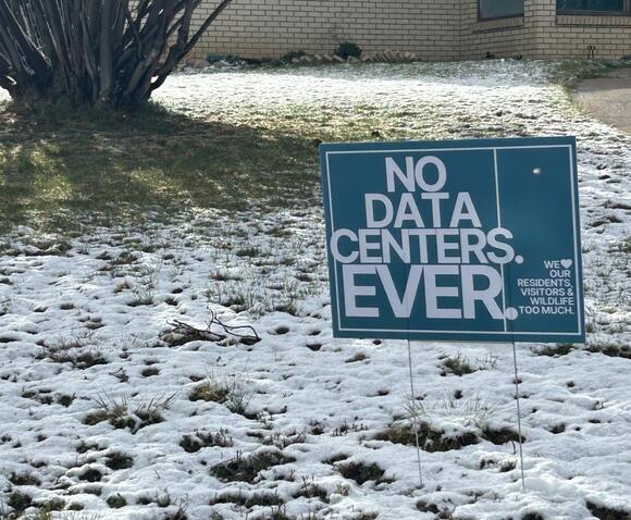 Small northern New Mexico city postpones decision on data center ...