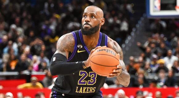 LeBron James Injury Update: Will Lakers Star Play Tonight vs. Knicks ...