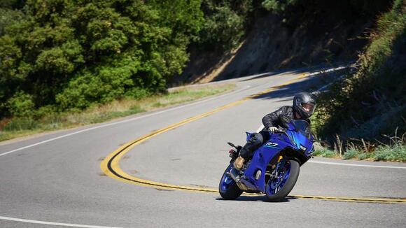 2026 Yamaha R7 First Ride Review: The Everyday Sportbike? - NewsBreak
