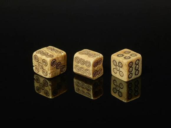 Why the Opposite Sides of a Die Always Add Up to Seven - NewsBreak