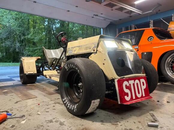 The U.S. Builds the World’s Fastest Lawn Mower - NewsBreak